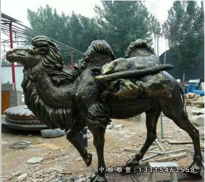 玻璃钢仿铜行李骆驼雕塑公园动物摆件
