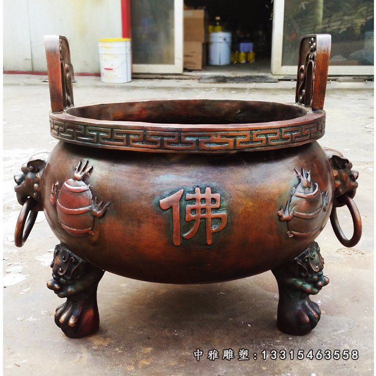 寺庙佛堂三足香炉铜雕