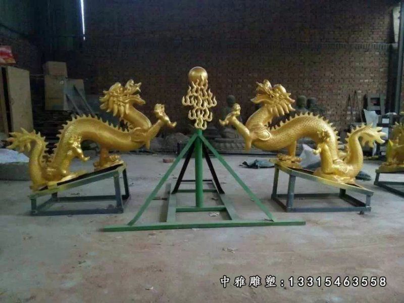 双龙戏珠铜雕，两条龙铜雕
