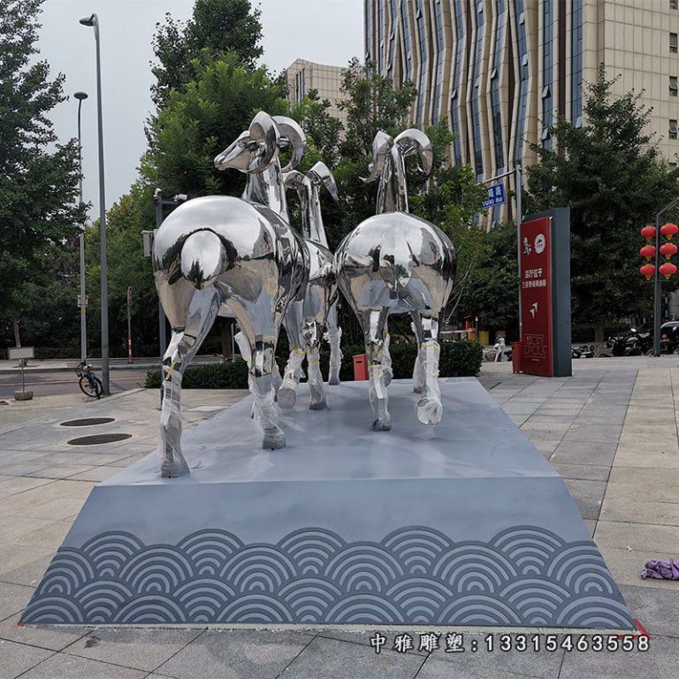 不锈钢鹿雕塑金属仿真羊面户外园林景观公园动物摆件装饰定做定制21506