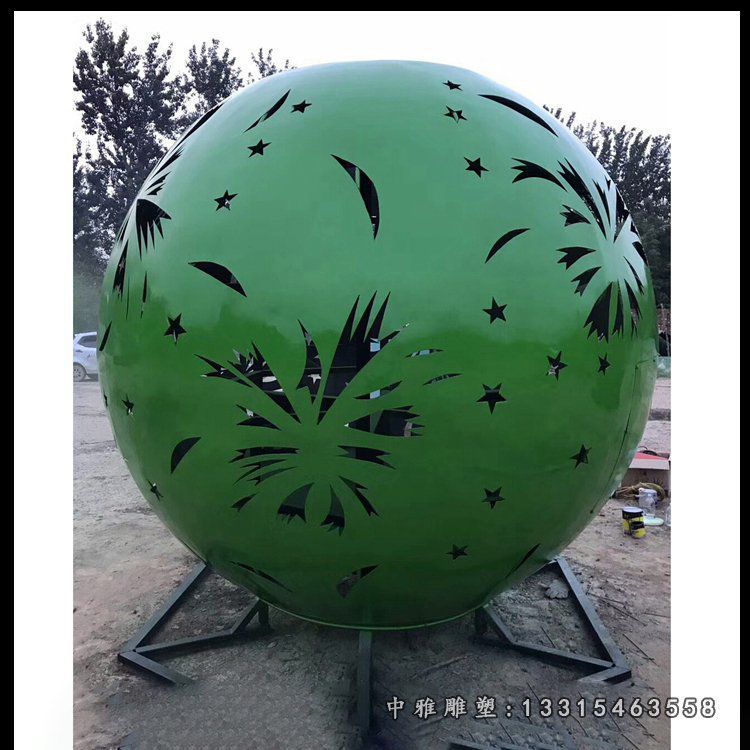 大型镂空圆球不锈钢雕塑 (2)