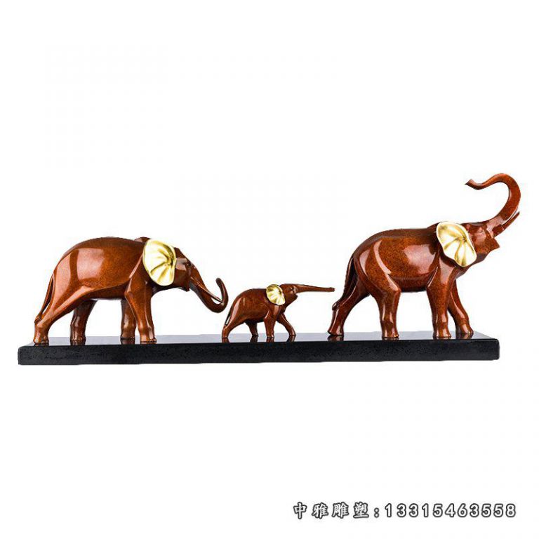 铜雕公园动物大象一家