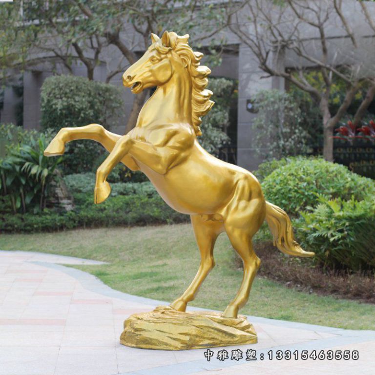 花园景观摆件，玻璃钢仿铜马
