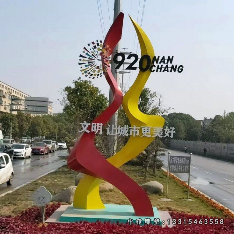 不锈钢精神堡垒雕塑 (2)