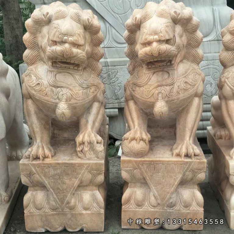 晚霞红小狮子，门口镇宅石狮子