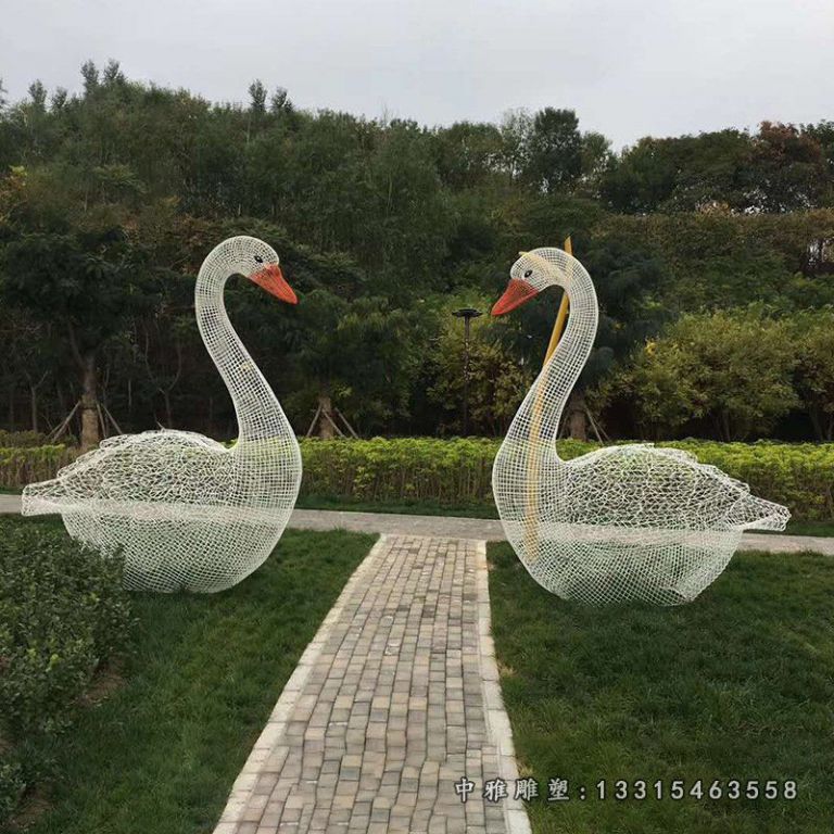 园林不锈钢镂空天鹅雕塑 (2)