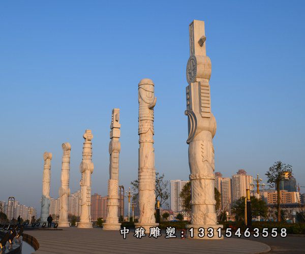 华表龙柱，石雕龙柱