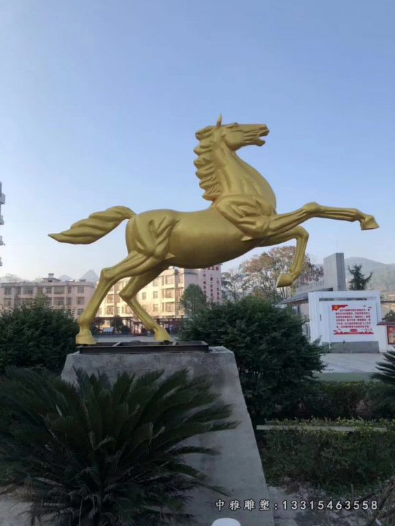 不锈钢城市飞马雕塑