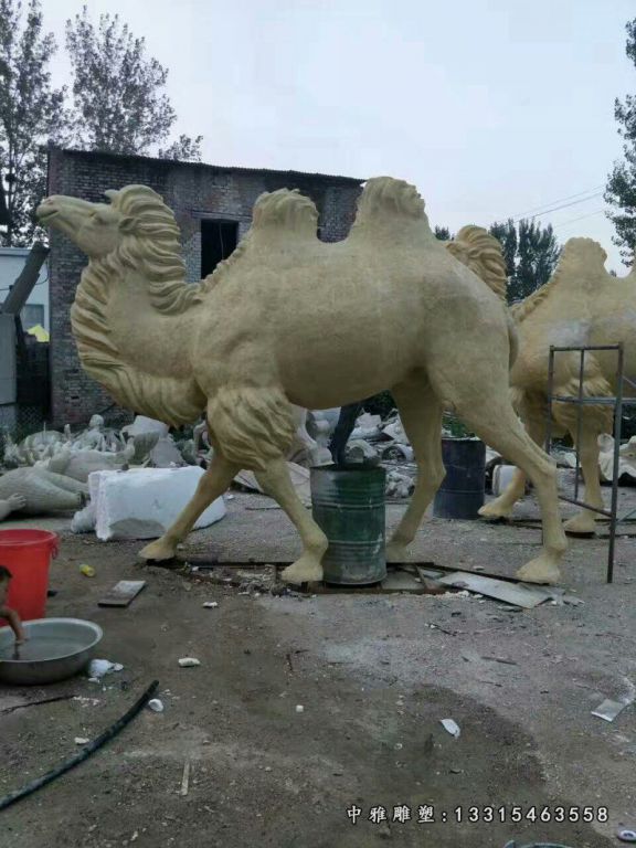 石雕大型骆驼 大理石动物雕塑