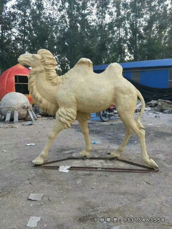 石雕大型 骆驼 公园动物摆件