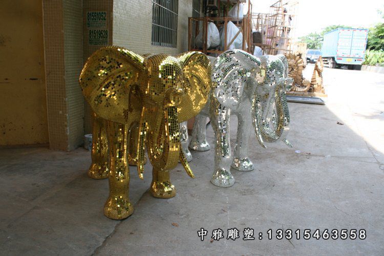 玻璃钢贴金大象 公园仿铜动物摆件