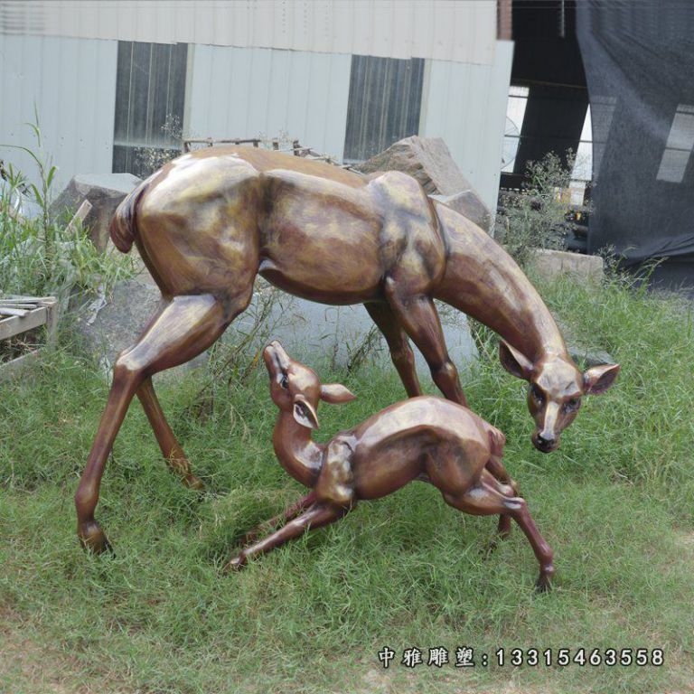 母子仿铜鹿雕塑 玻璃钢公园动物摆件 (2)