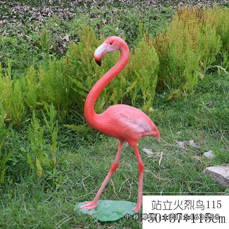不锈钢站立火烈鸟雕塑