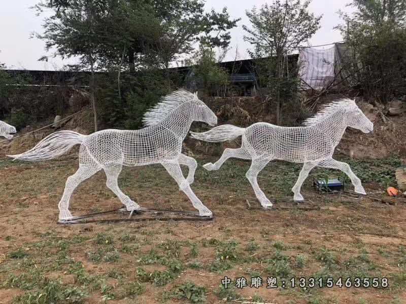 不锈钢镂空群马奔跑雕塑 (2)[1]