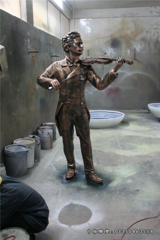 玻璃钢仿铜音乐人物雕塑，公园景观摆件