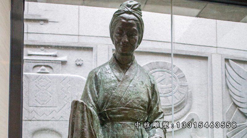 古代女子人物铜雕