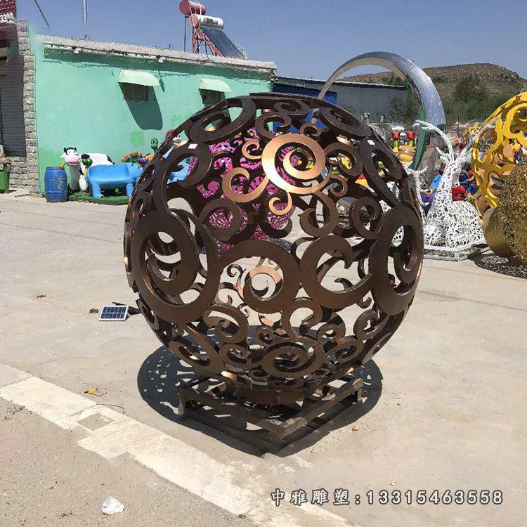不锈钢景观镂空球雕塑