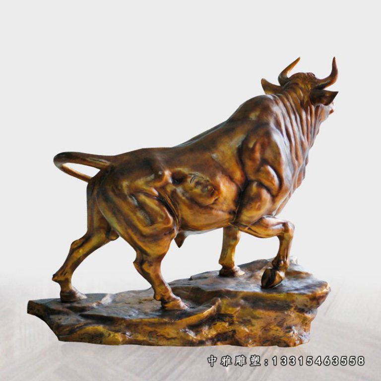公园景观雕塑，玻璃钢仿铜牛雕塑
