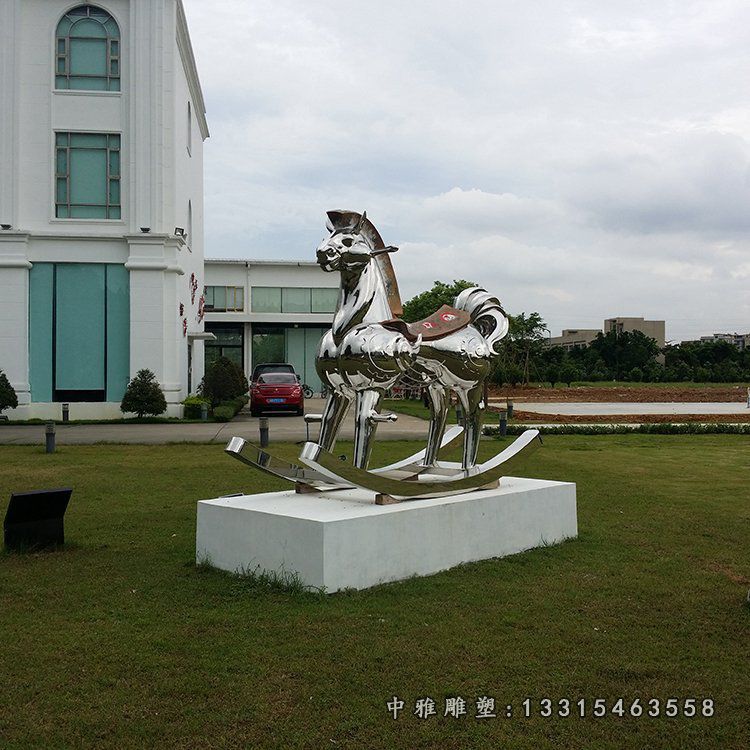 不锈钢小马驹雕塑