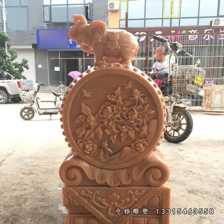 大象抱鼓石 晚霞红牡丹浮雕石门墩