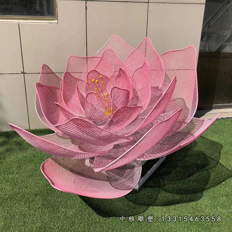 草坪不锈钢荷花雕塑 (2)