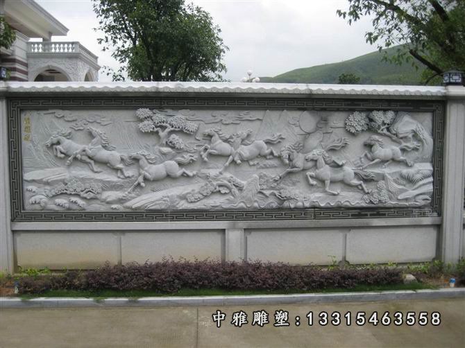 浮雕奔腾马石雕