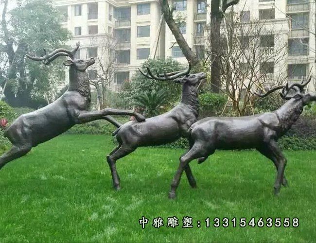奔跑的鹿铜雕，公园景观雕塑
