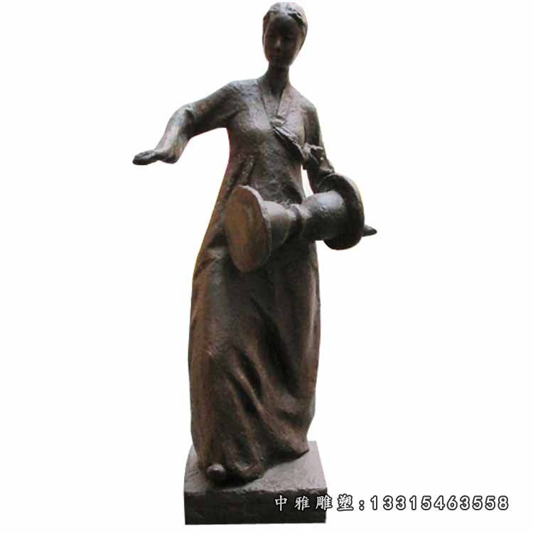 少数民族朝鲜女孩铜雕