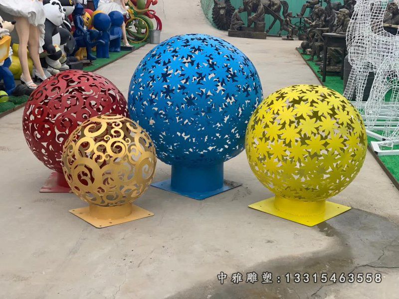 镂空彩色不锈钢圆球雕塑