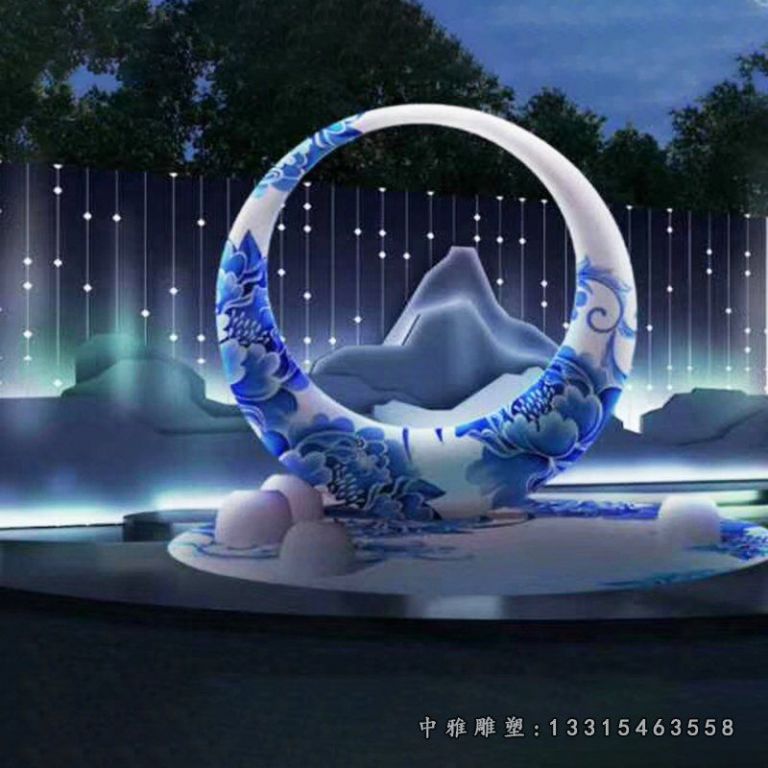 青花瓷不锈钢圆环雕塑 (1)