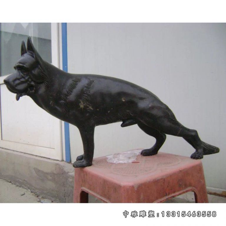石雕狗，公园动物铜雕
