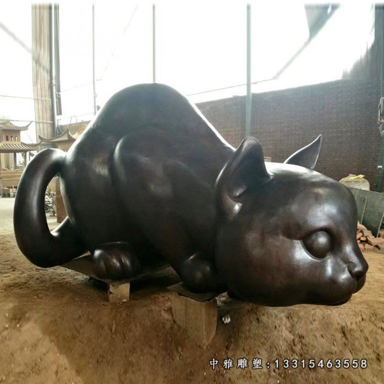 铜雕公园动物猫雕塑