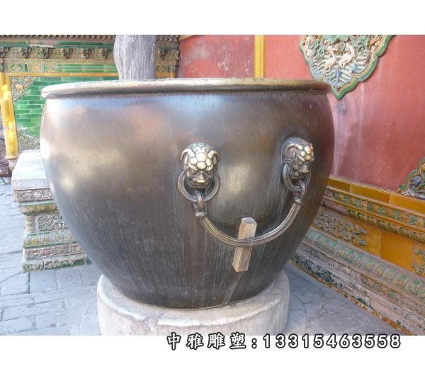 铜水缸，寺庙水缸雕塑