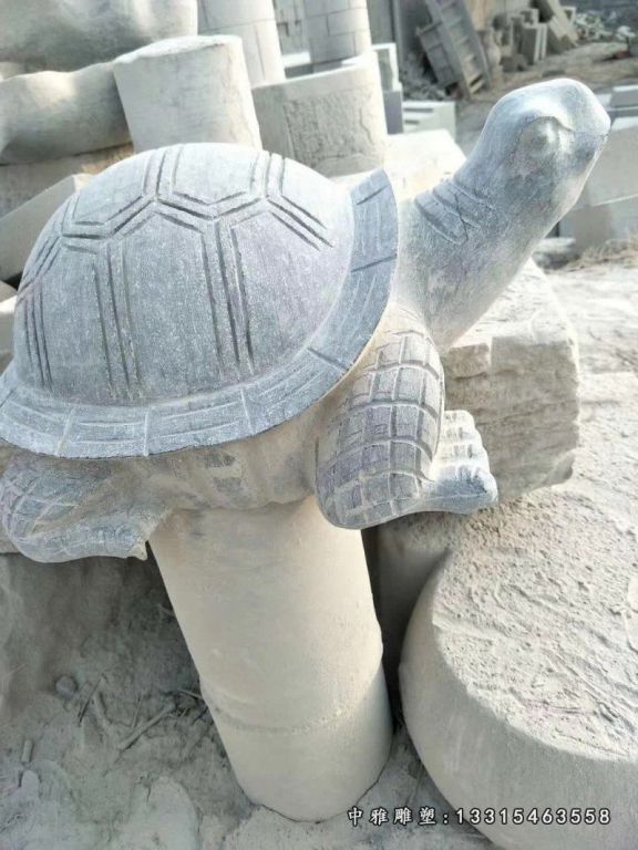 大理石广场乌龟雕塑