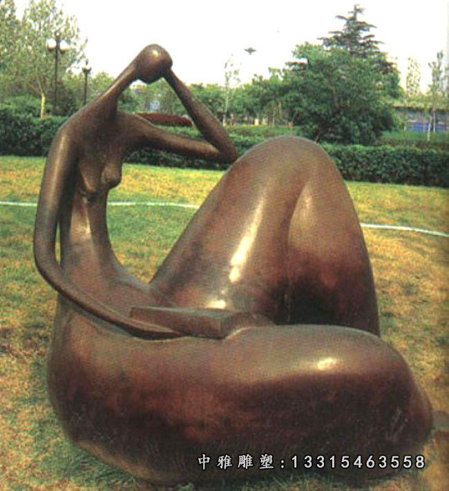 看出思考的抽象人物铜雕