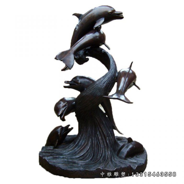 铜雕公园动物海豚
