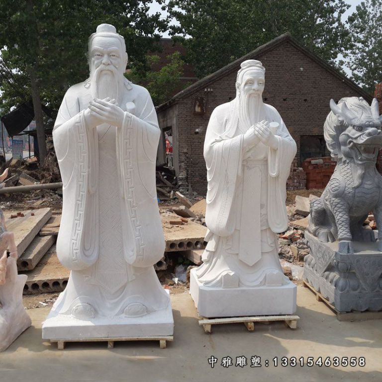 校园石雕先师孔子