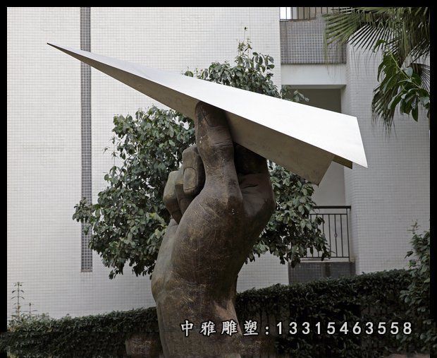 不锈钢抽象纸飞机 小区景观雕塑