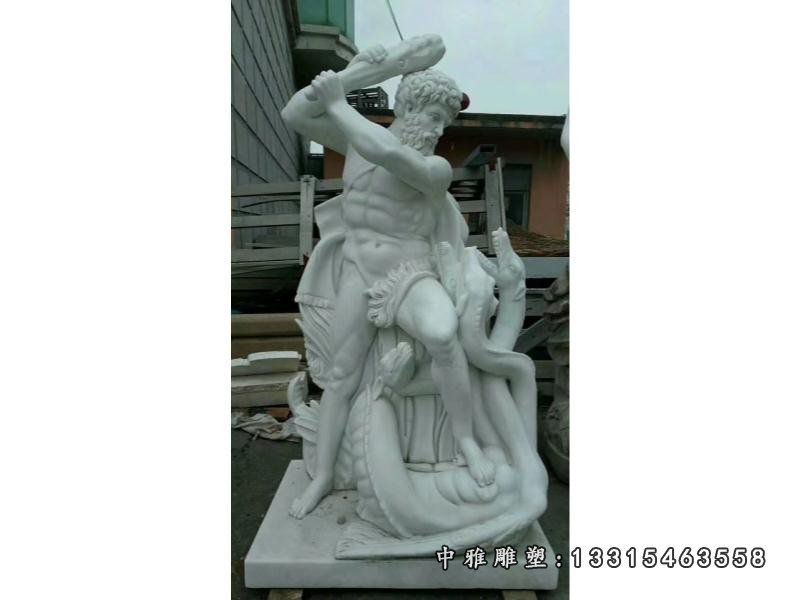 广场西方人物石雕塑