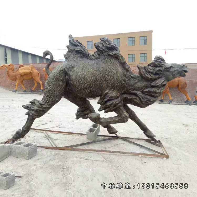 玻璃钢仿铜骆驼 公园仿铜动物装饰摆件