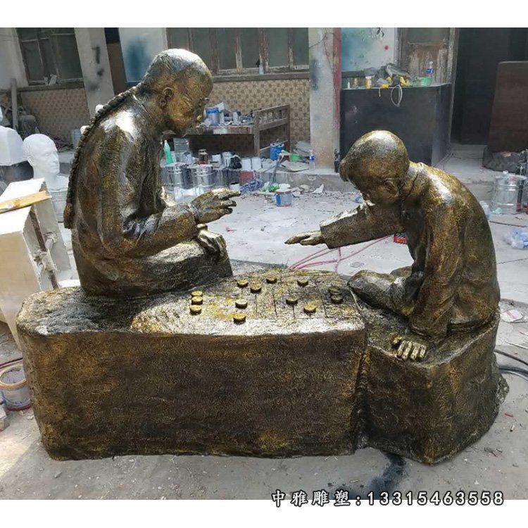 玻璃钢仿铜下棋人物雕塑，公园景观摆件 (2)