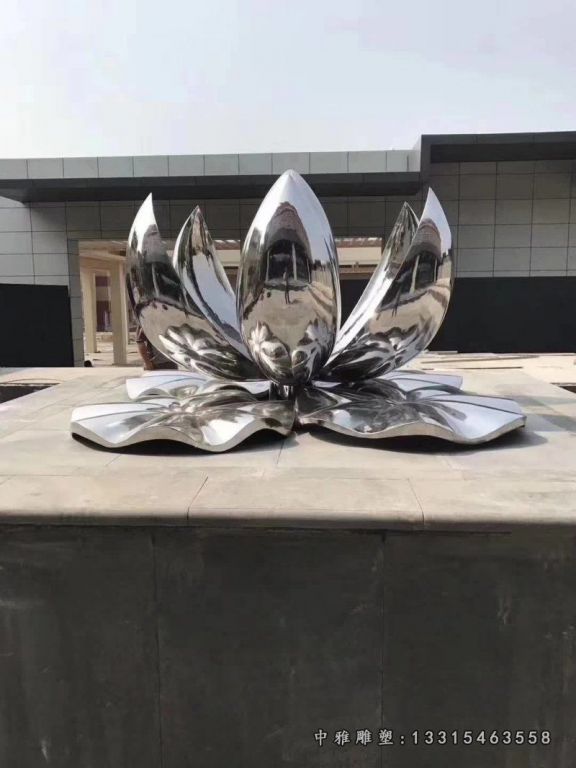 不锈钢园林镜面荷花雕塑