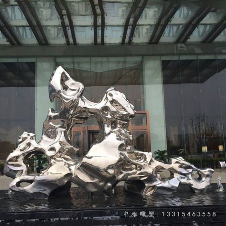 不锈钢抽象嬉戏太湖石 公园抽象雕塑 - 副本