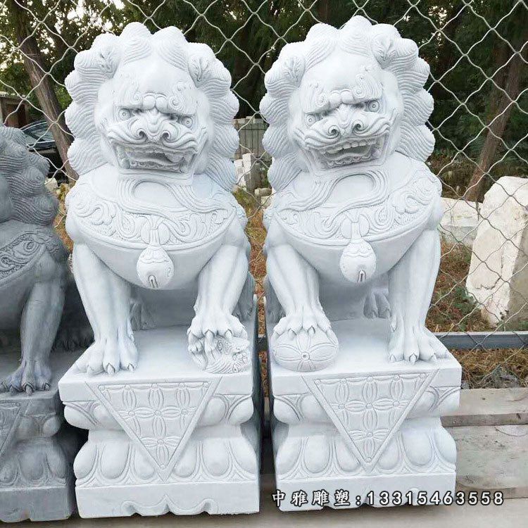 供应石雕天然汉白玉石狮子 镇宅招财家用精雕 墓地看门招财摆件14658
