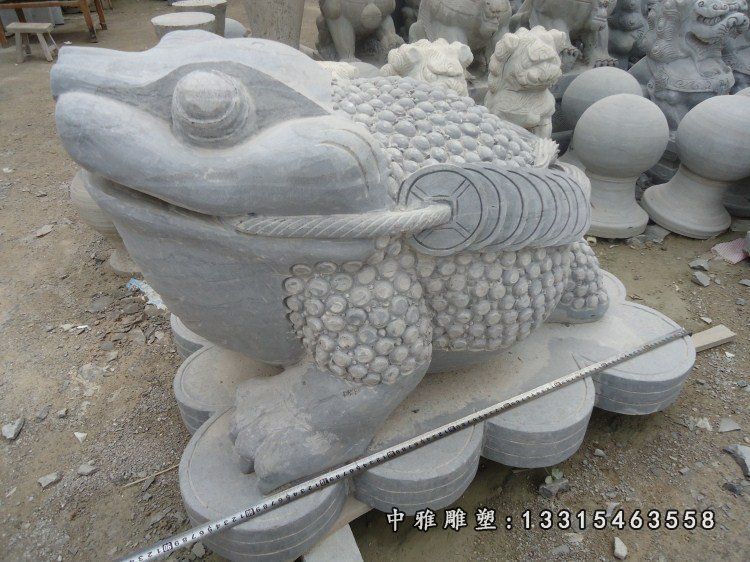 金蟾石雕，青石招财金蟾