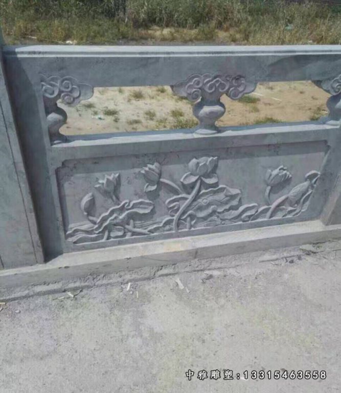青石荷花栏板 石雕公园景观雕塑