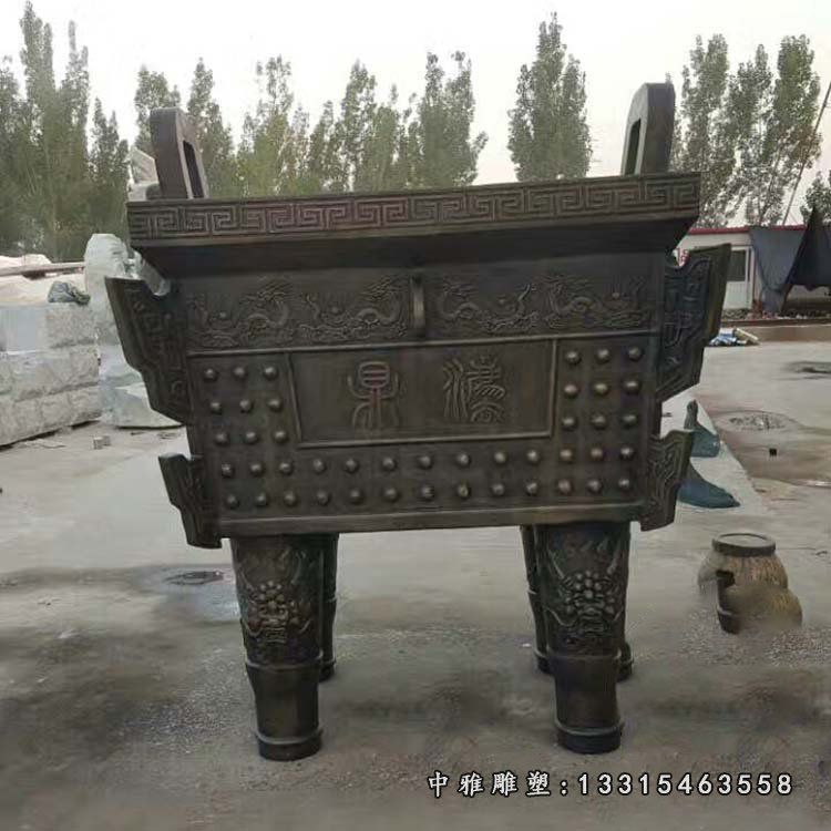 企业鼎盛四足方鼎铜雕
