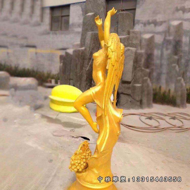 玻璃钢仿铜西方天使雕塑，公园景观雕塑