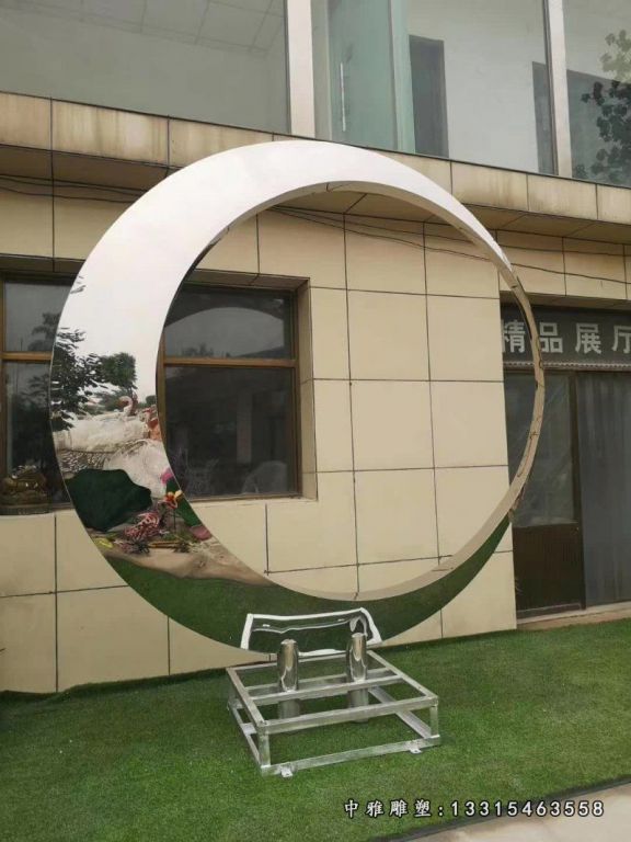 不锈钢广场圆环景观雕塑