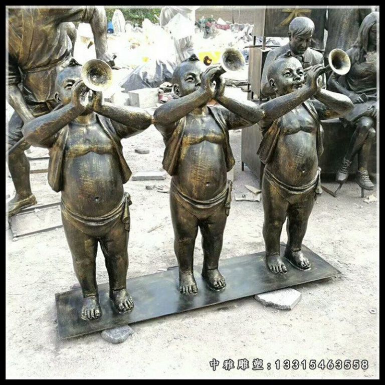 吹唢呐的儿童铜雕，公园童趣铜雕